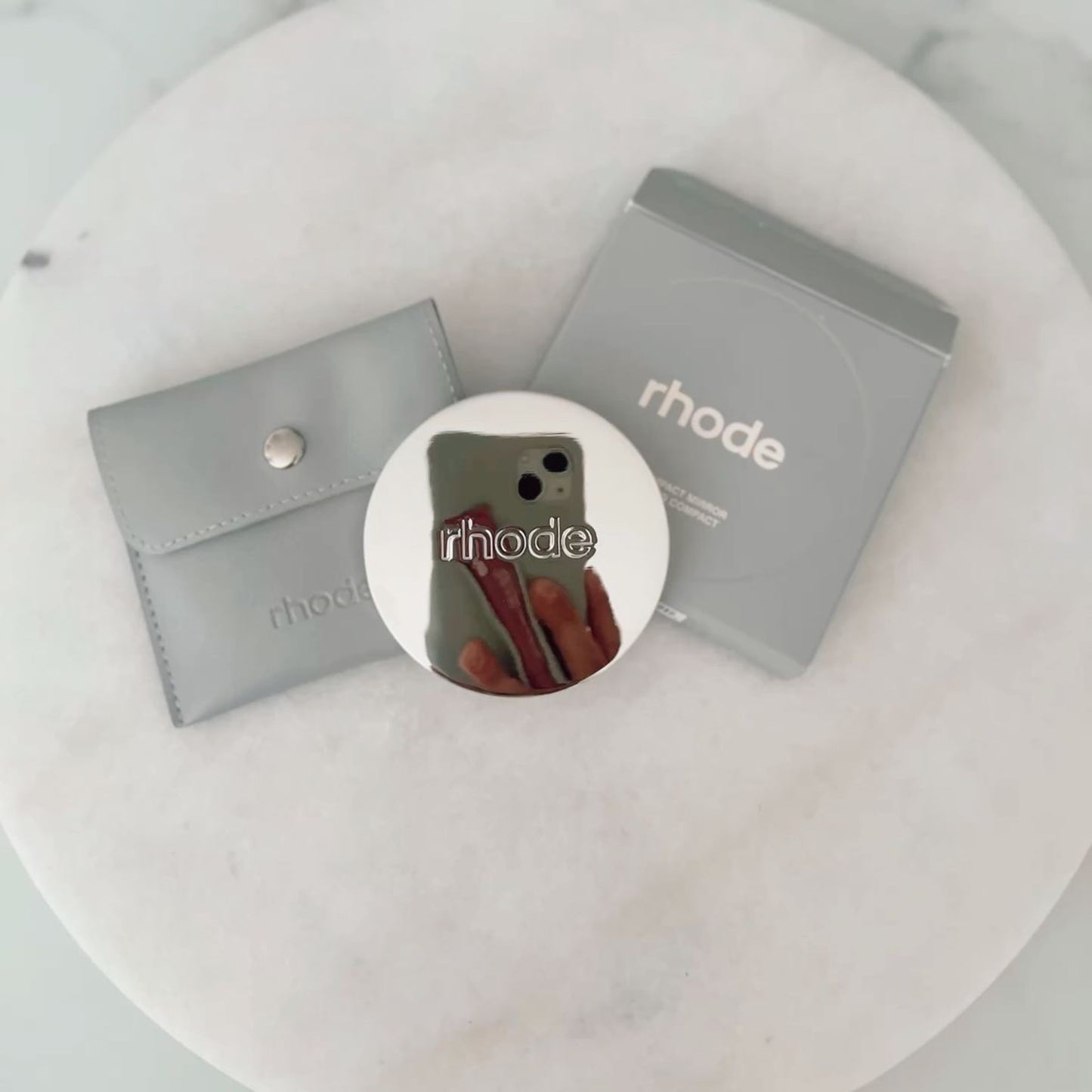 Rhode | Mirror